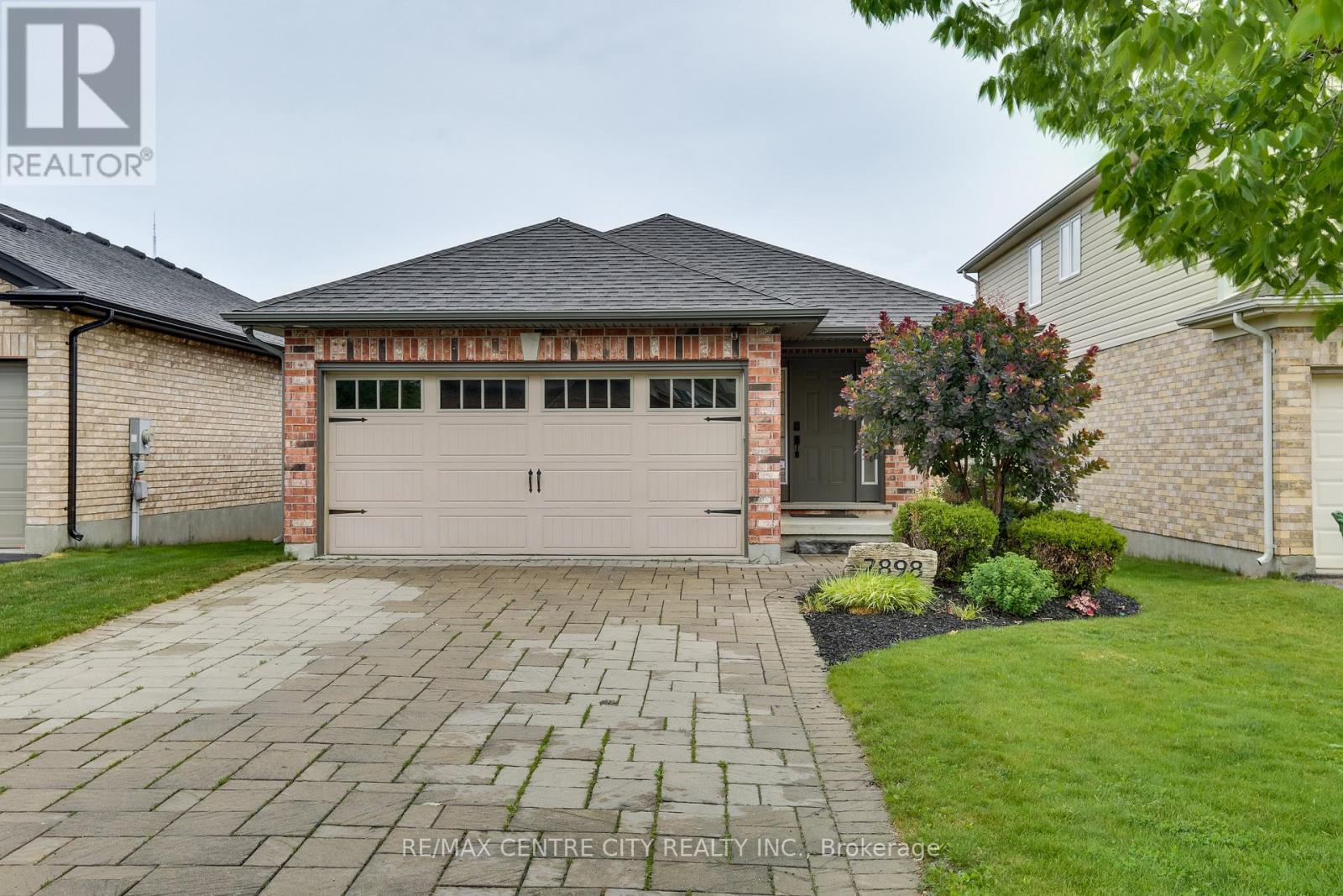 2898 BIDDULPH STREET, London South (South W)