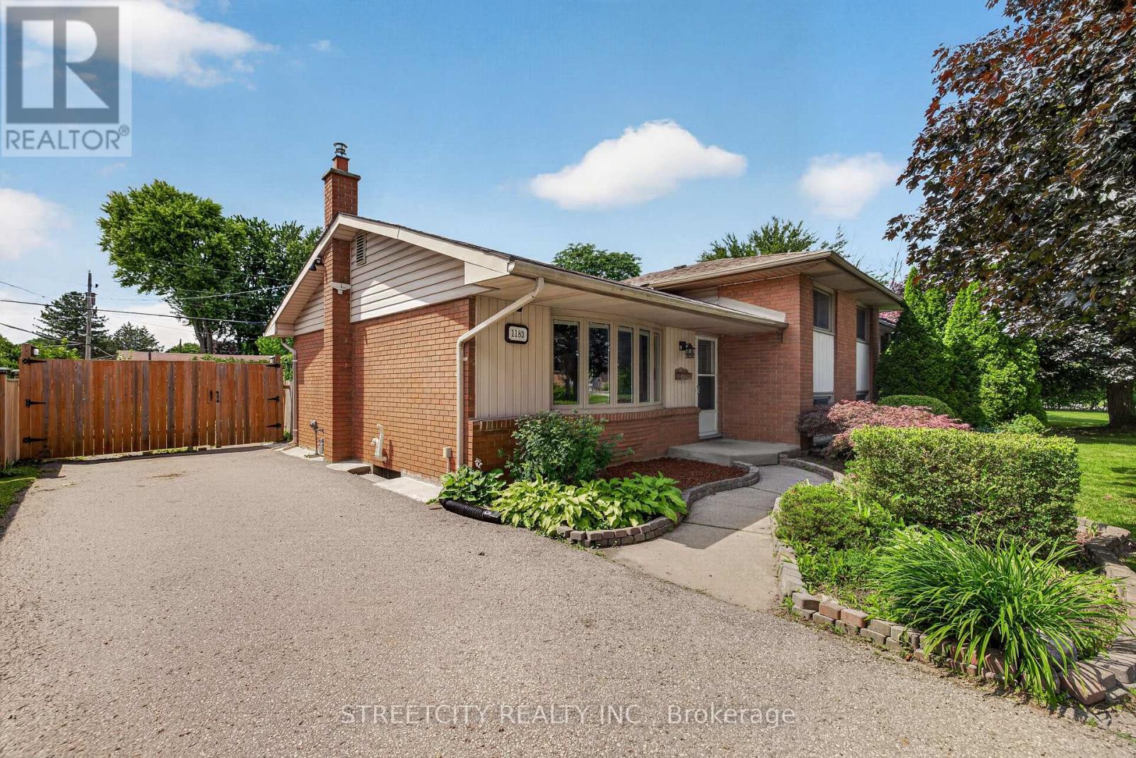 1183 SORREL ROAD, London East (East D)