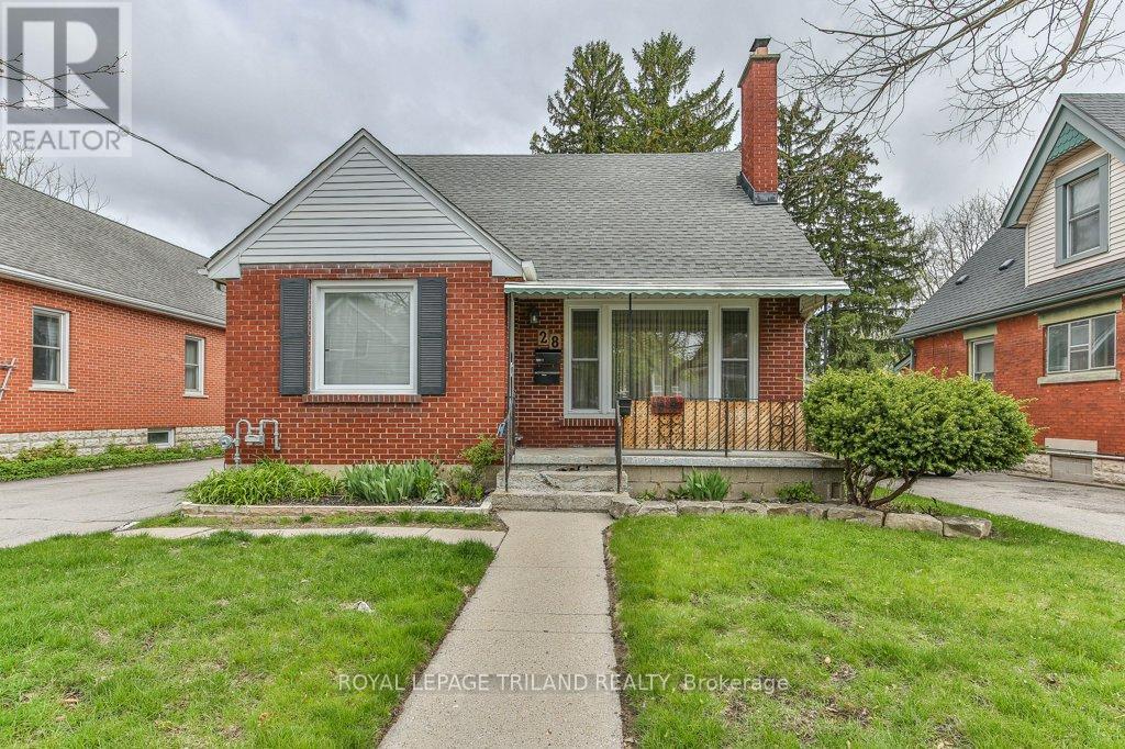 28 BEATTIE AVENUE, London East (East N)
