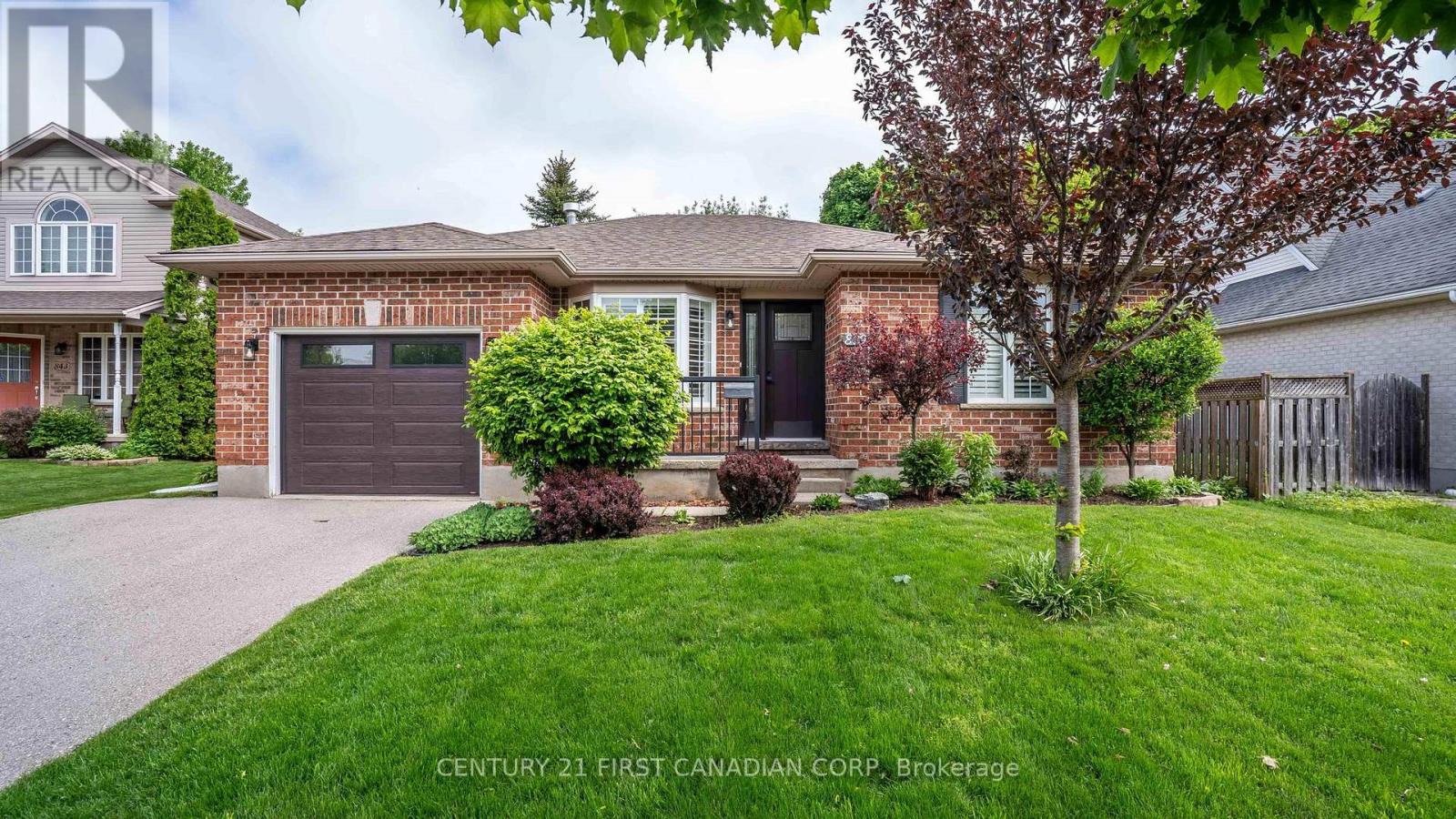 839 GUILDWOOD BOULEVARD, London North (North M)