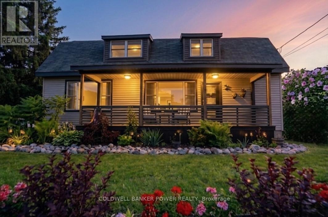 32 ANN STREET, Lambton Shores (Arkona)