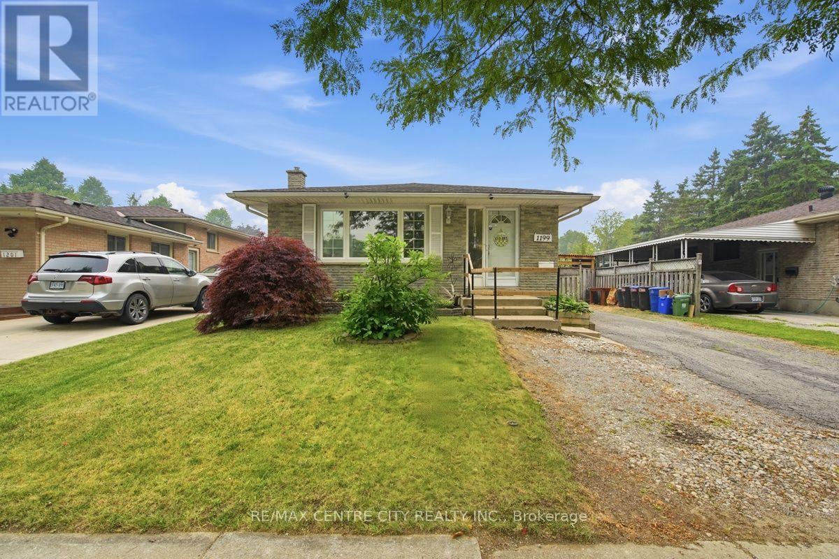 1199 JALNA BOULEVARD, London South (South X)