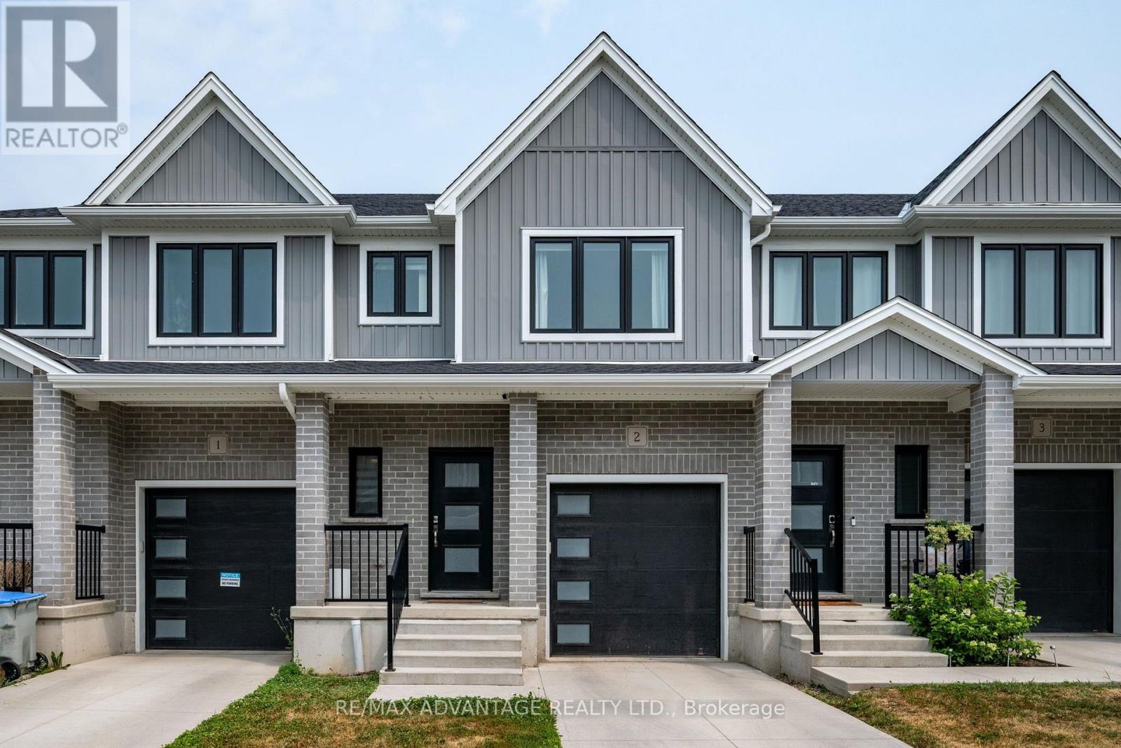 2 - 1 MILLER DRIVE, Lucan Biddulph (Lucan)