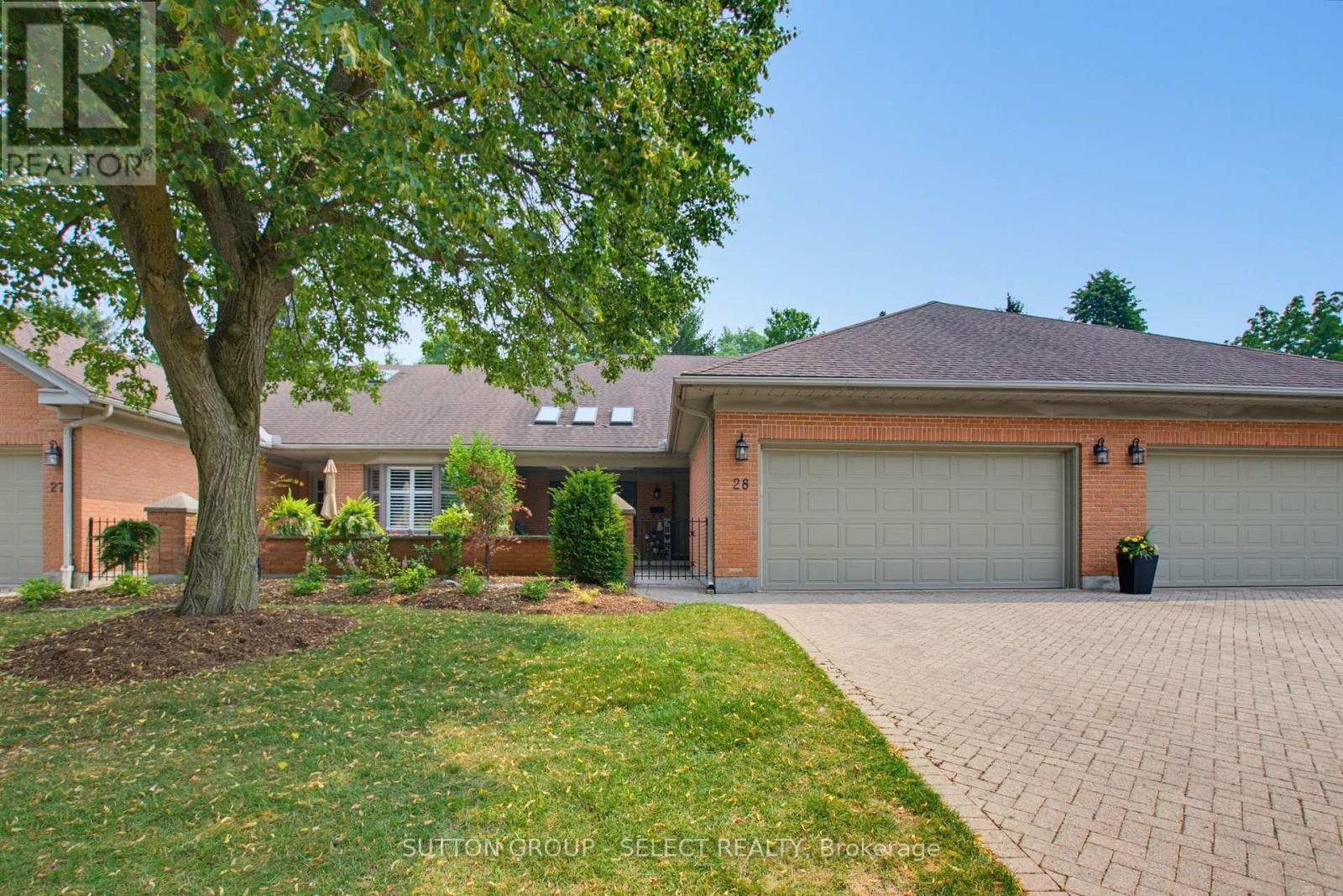 28 - 40 QUINELLA DRIVE, London South (South C)