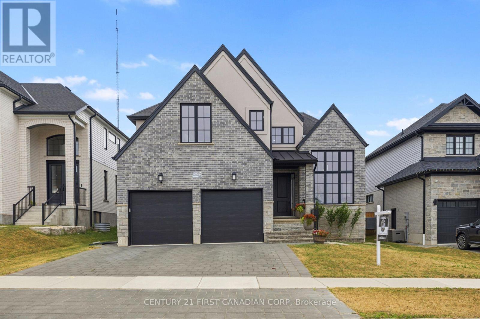 1909 BOARDWALK WAY, London South (South B)