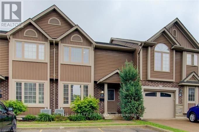 17 - 2635 BATEMAN TRAIL, London South (South W)