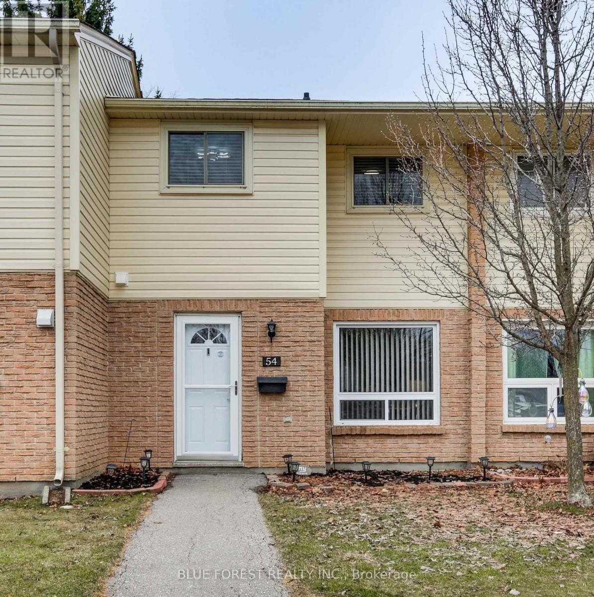 54 - 166 SOUTHDALE ROAD W, London South (South O)