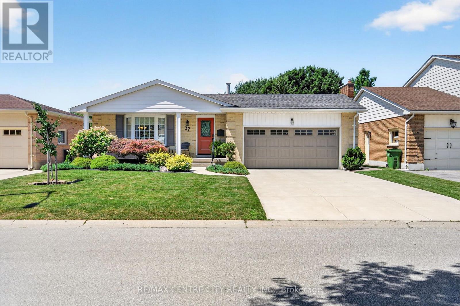 37 LUTON CRESCENT, St. Thomas