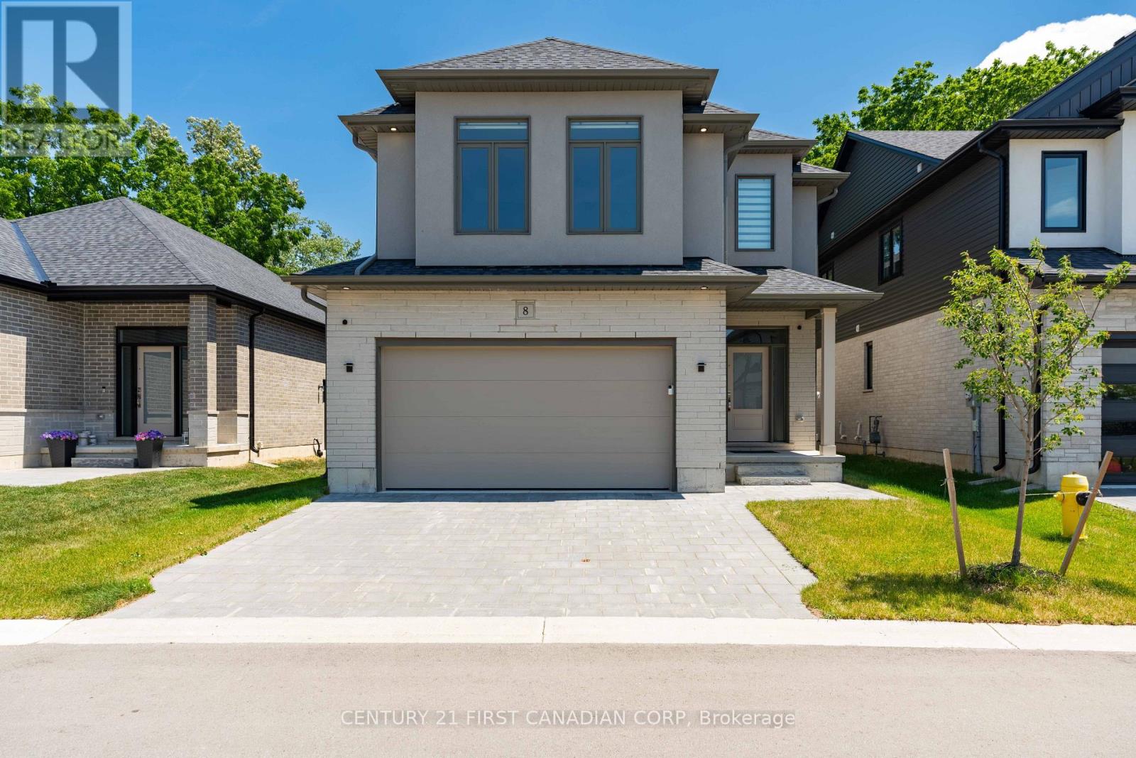 8-7966 FALLON DRIVE, Lucan Biddulph (Granton)
