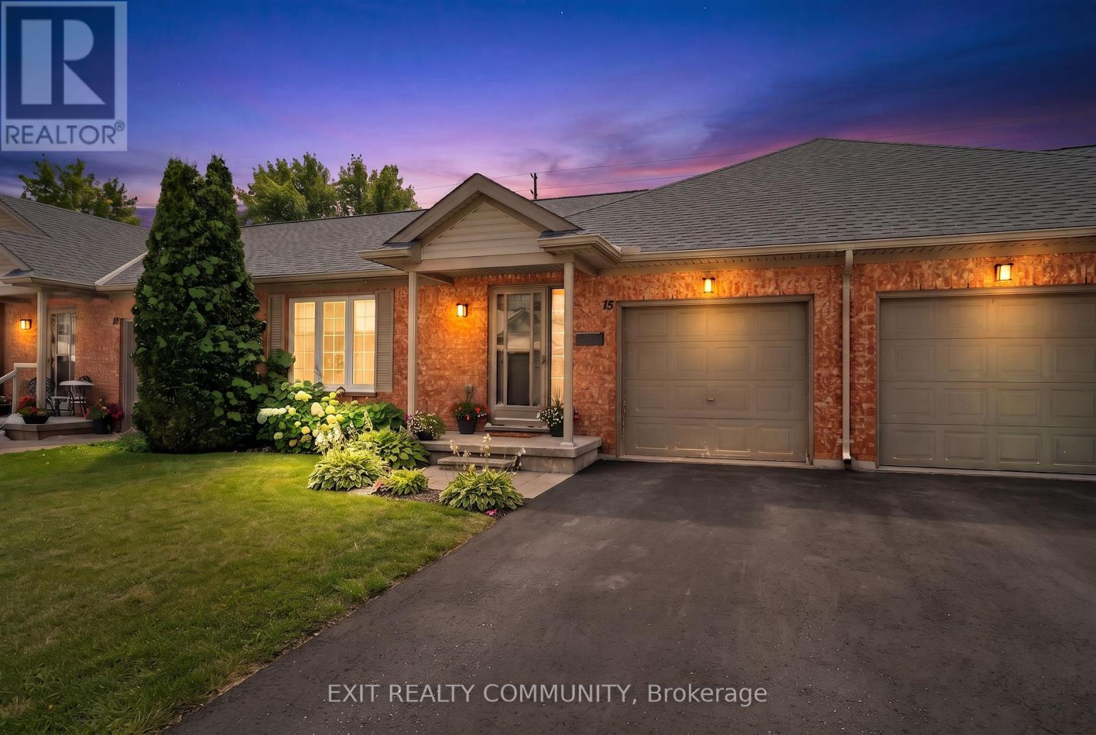 15 - 601 GRENFELL DRIVE, London North (North C)