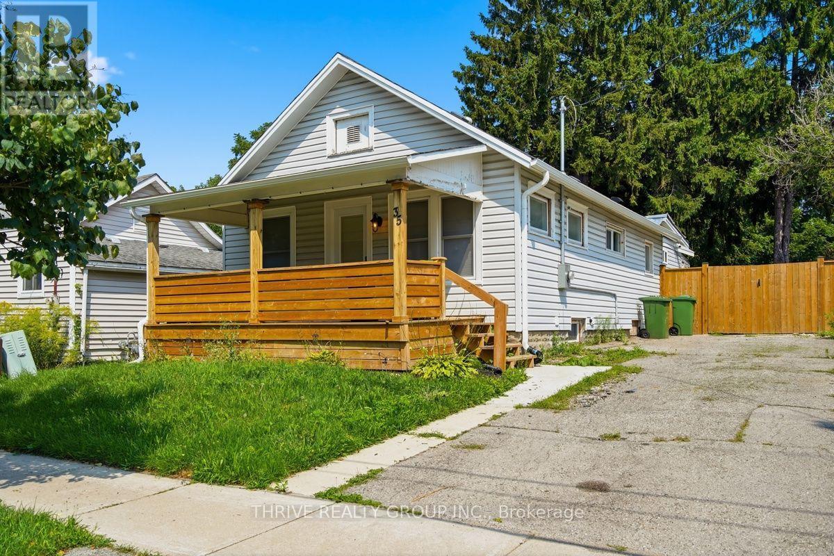 35 MALAKOFF STREET, St. Thomas