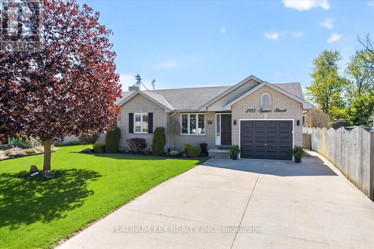 205 SYMES STREET, Southwest Middlesex (Glencoe)