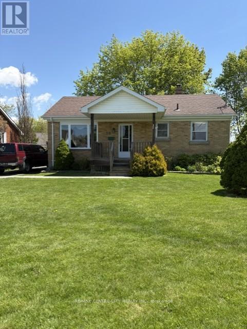 28 DIEPPE DRIVE, St. Thomas