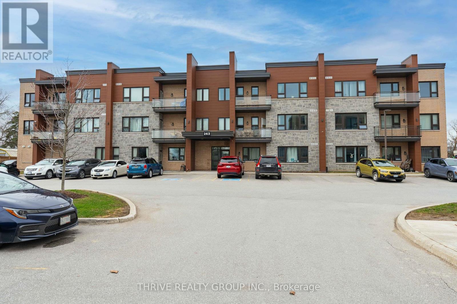303 - 263 BUTLER STREET, Lucan Biddulph (Lucan)