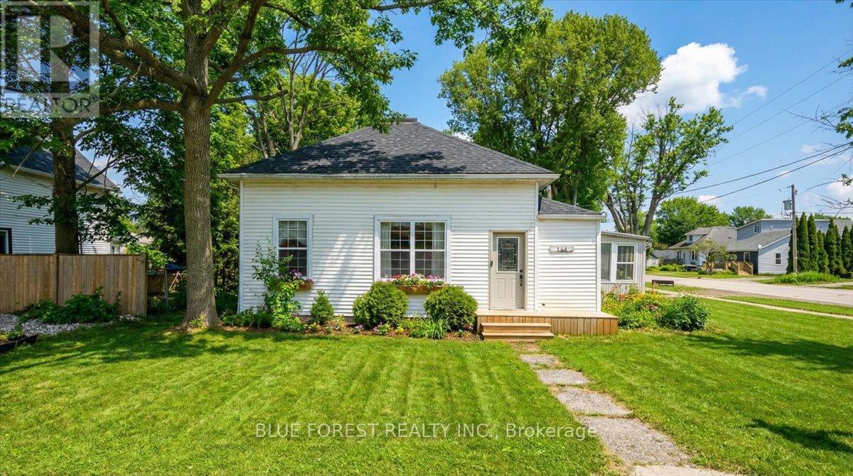 148 MAIN STREET, West Elgin (West Lorne)