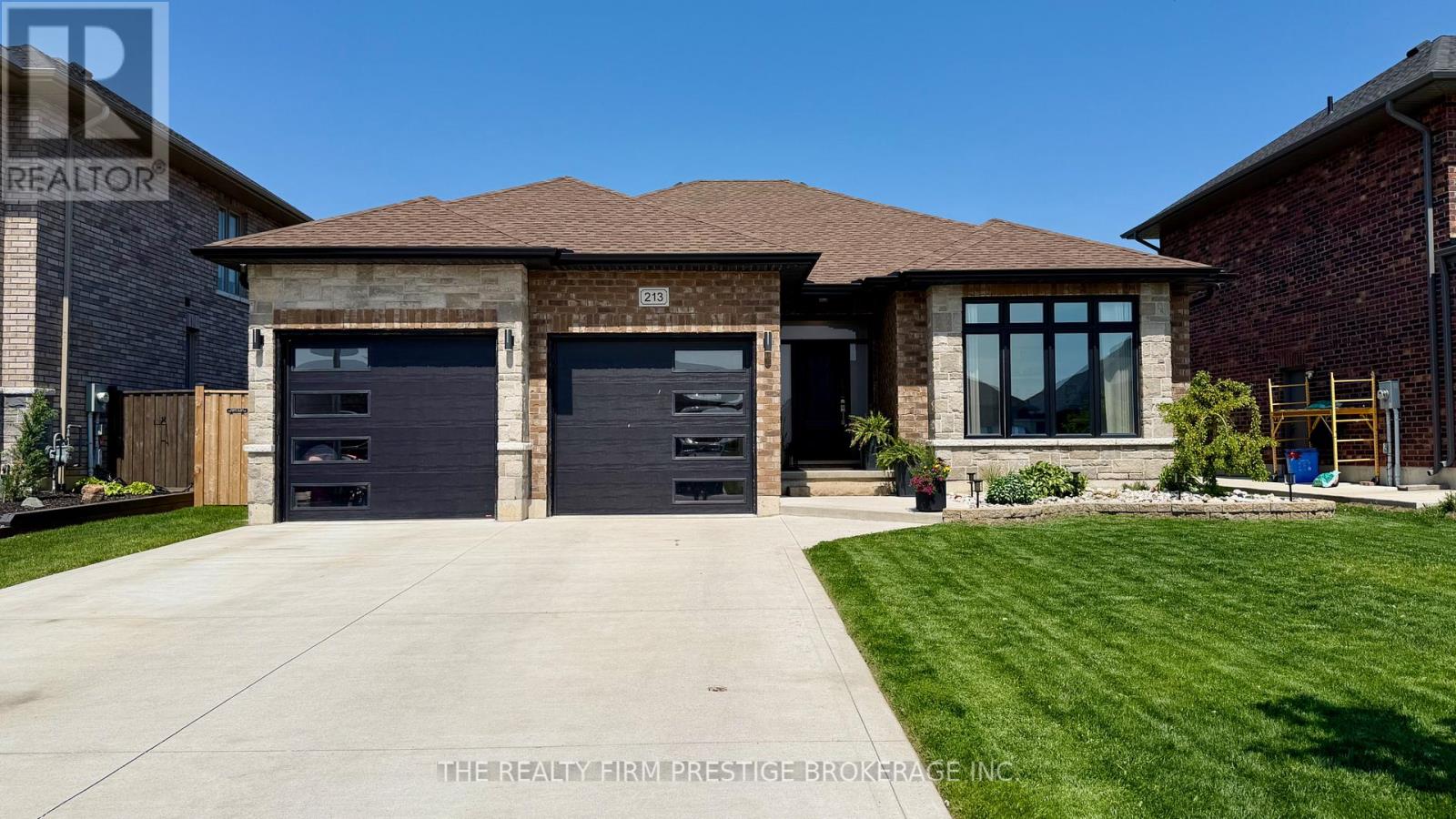 213 LEITCH STREET, Dutton/Dunwich (Dutton)