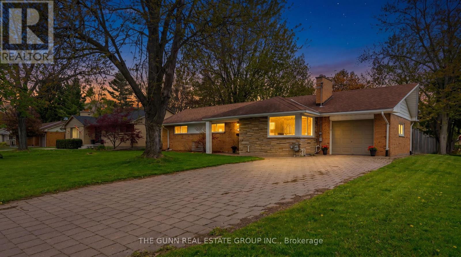 583 OAKRIDGE DRIVE, London North (North P)