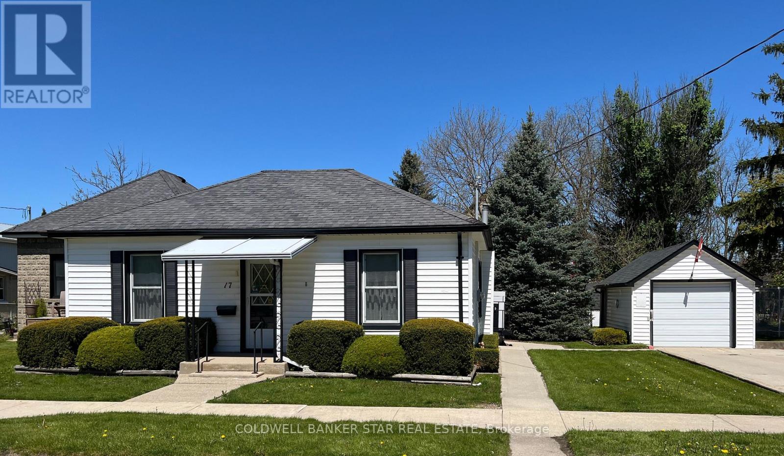 17 JAMES STREET, Strathroy-Caradoc (NW)
