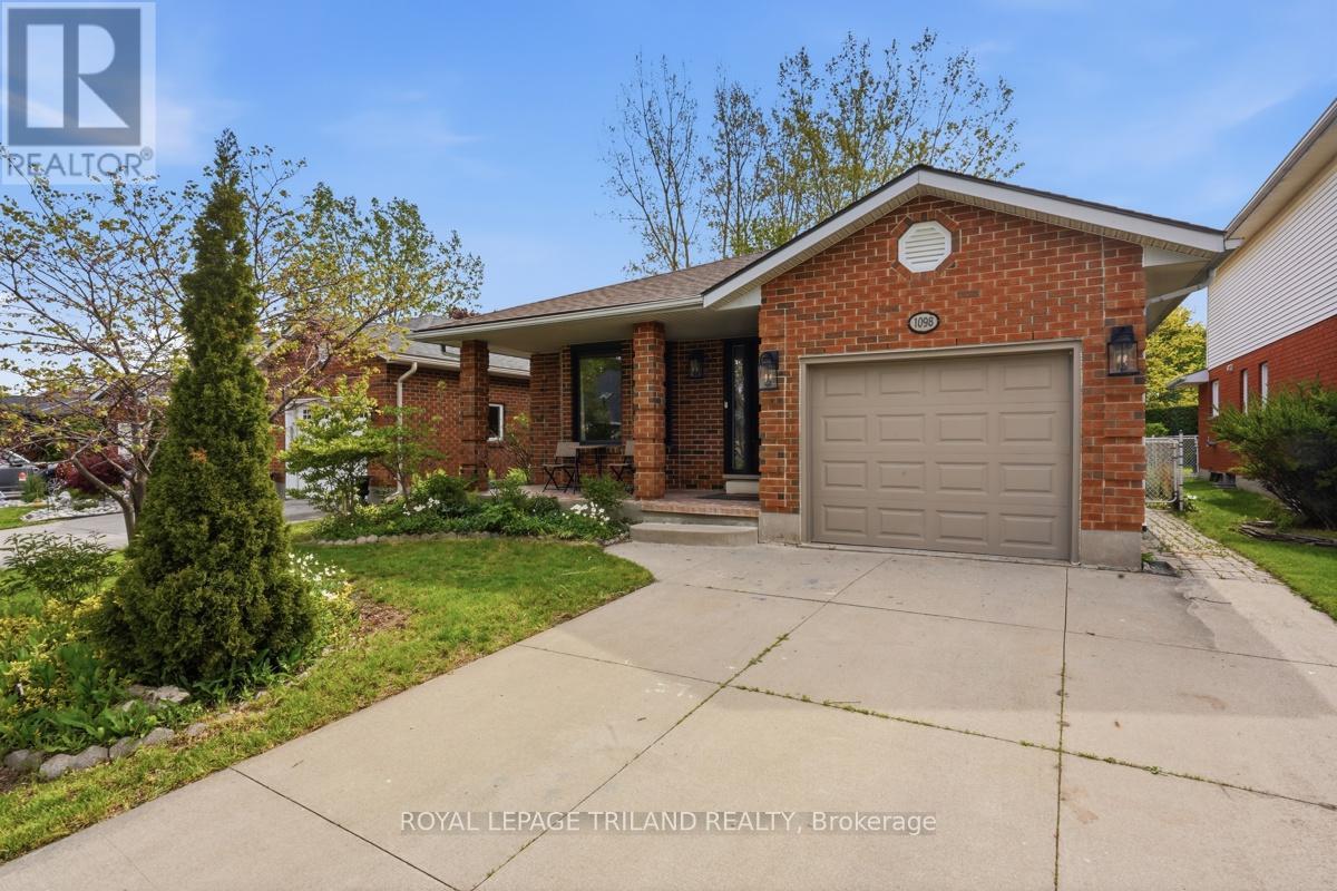 1098 LAWSON ROAD, London North (North I)