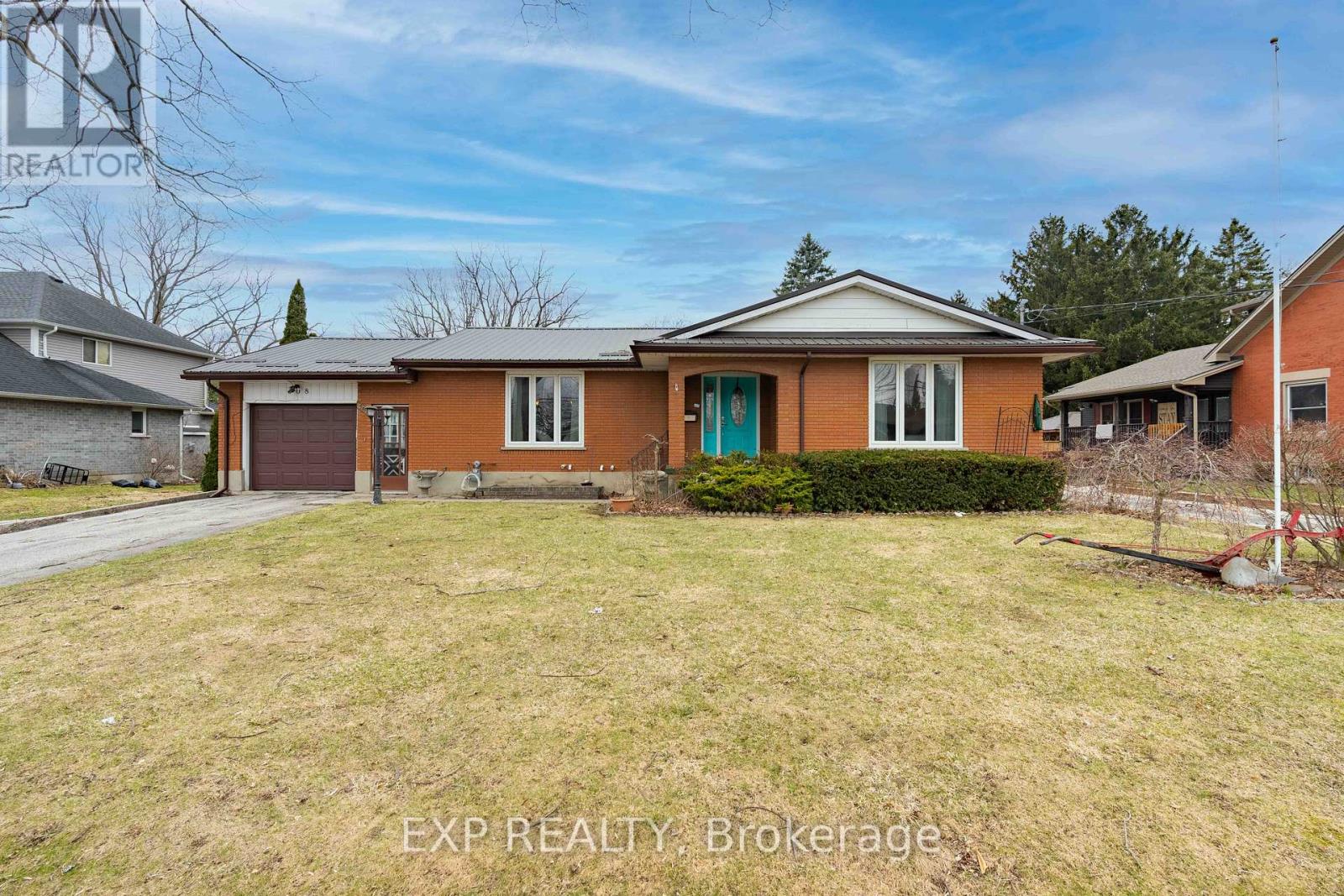 308 JOHN STREET S, Aylmer