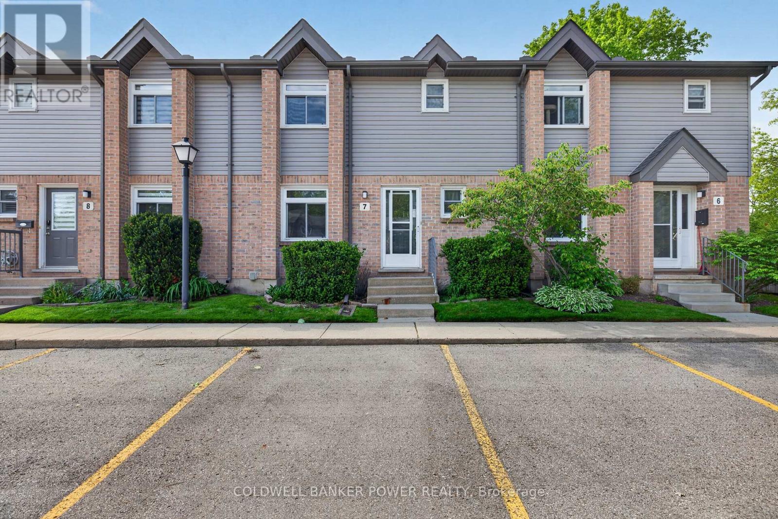 7 - 1294 BYRON BASELINE ROAD, London South (South K)