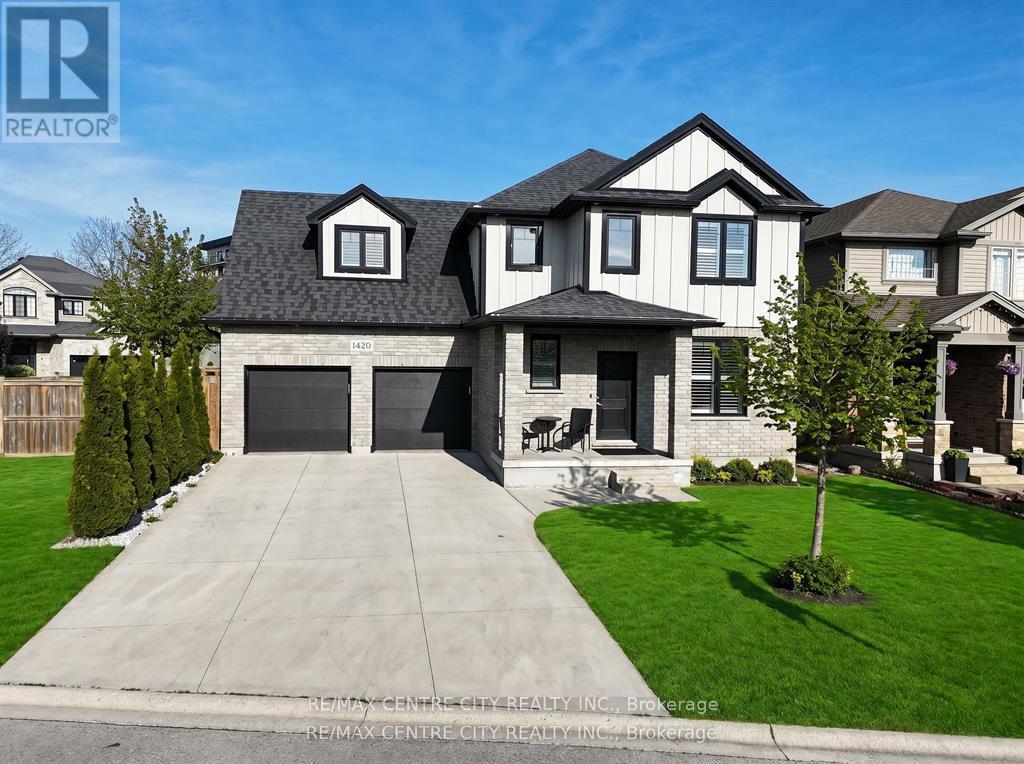 1420 HOWLETT CIRCLE, London North (North C)