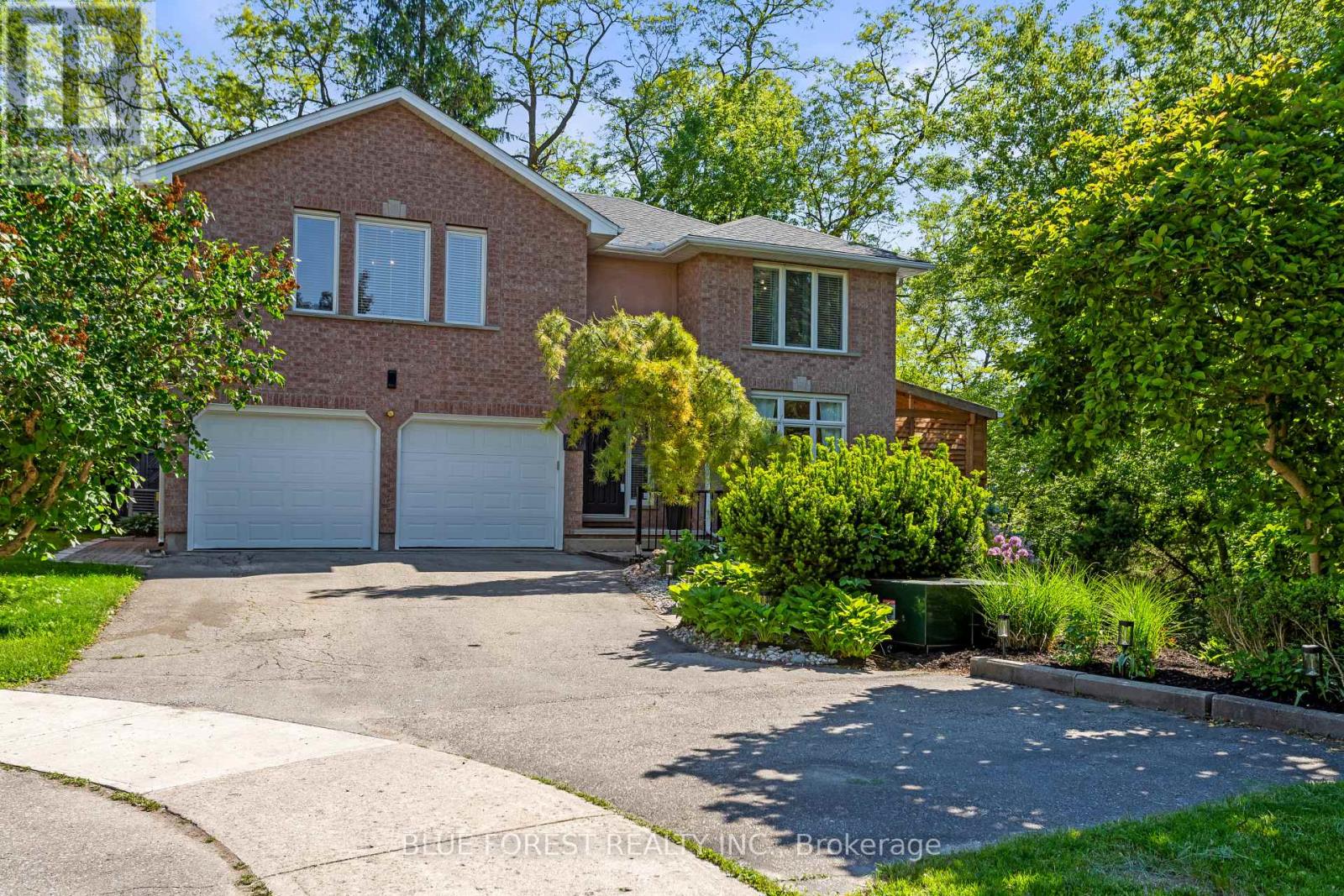 674 GRAND VIEW AVENUE, London South (South B)