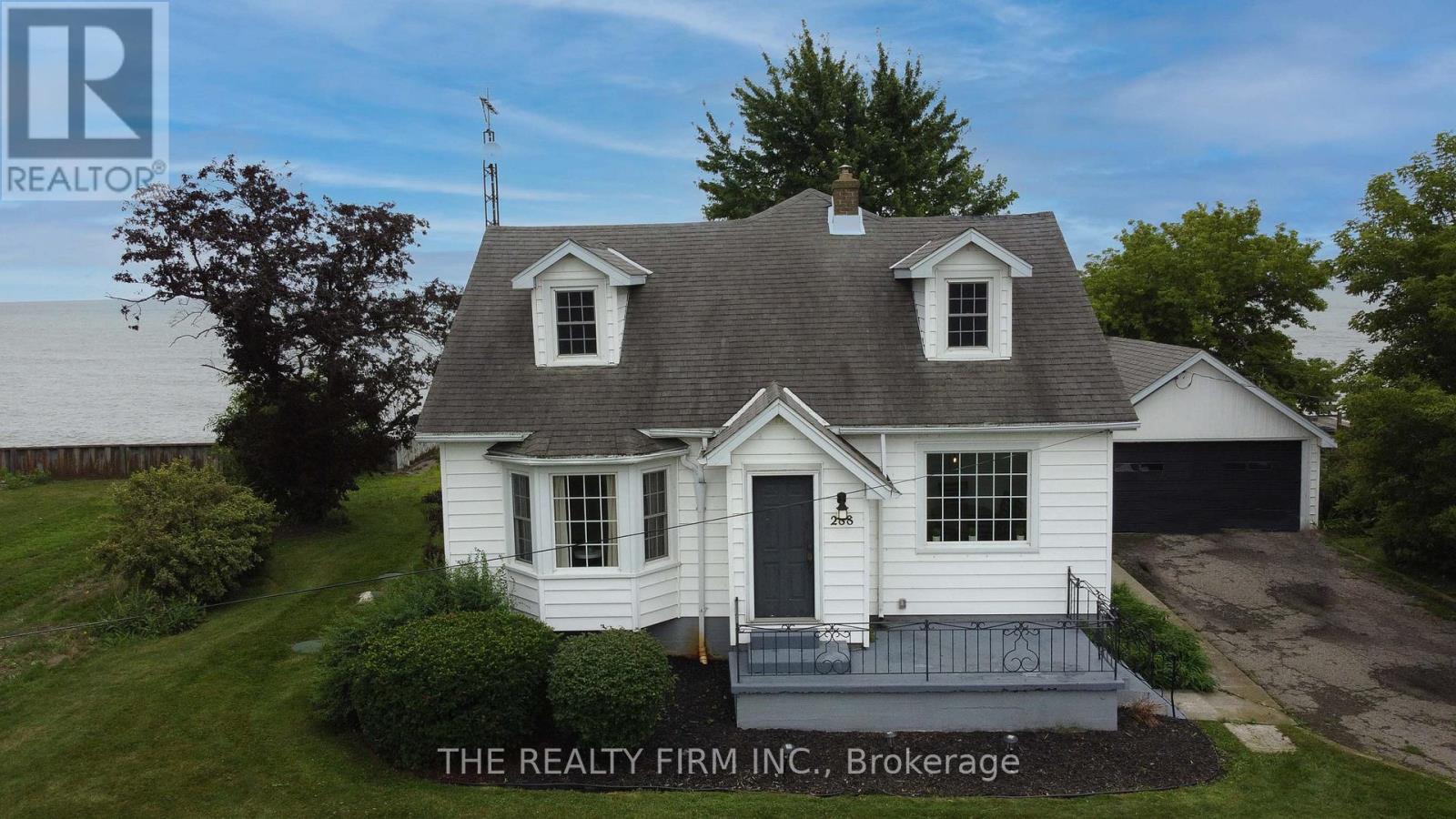 18378 ERIE SHORE DRIVE, Chatham-Kent (Blenheim)