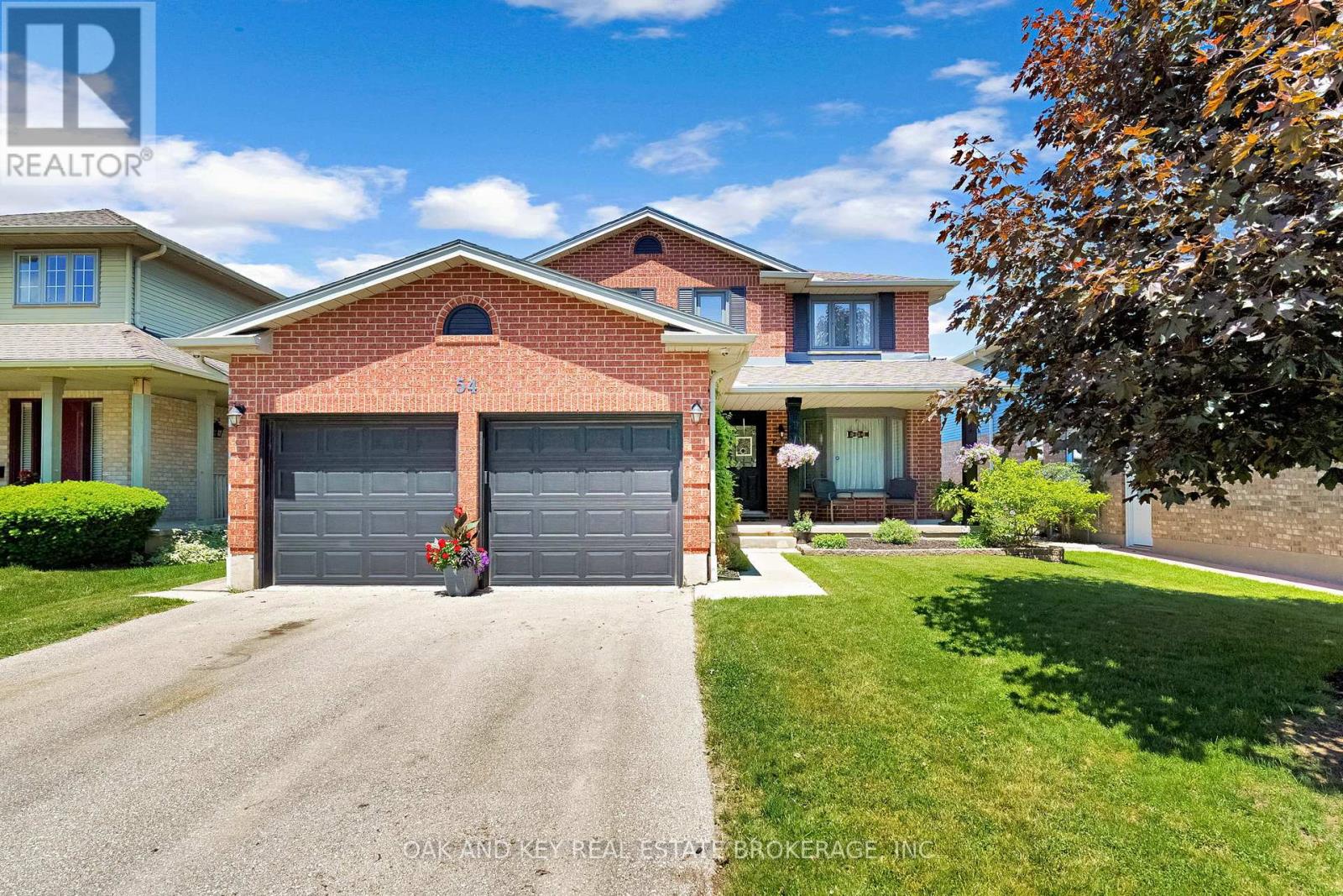 54 NAPOLEON DRIVE, London East (East I)
