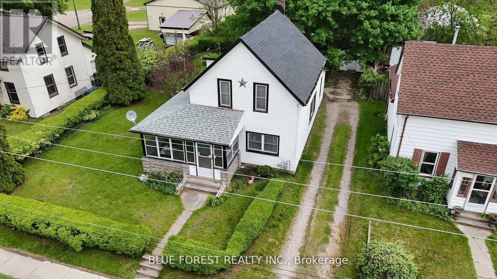 185 FURNIVAL ROAD, West Elgin (Rodney)