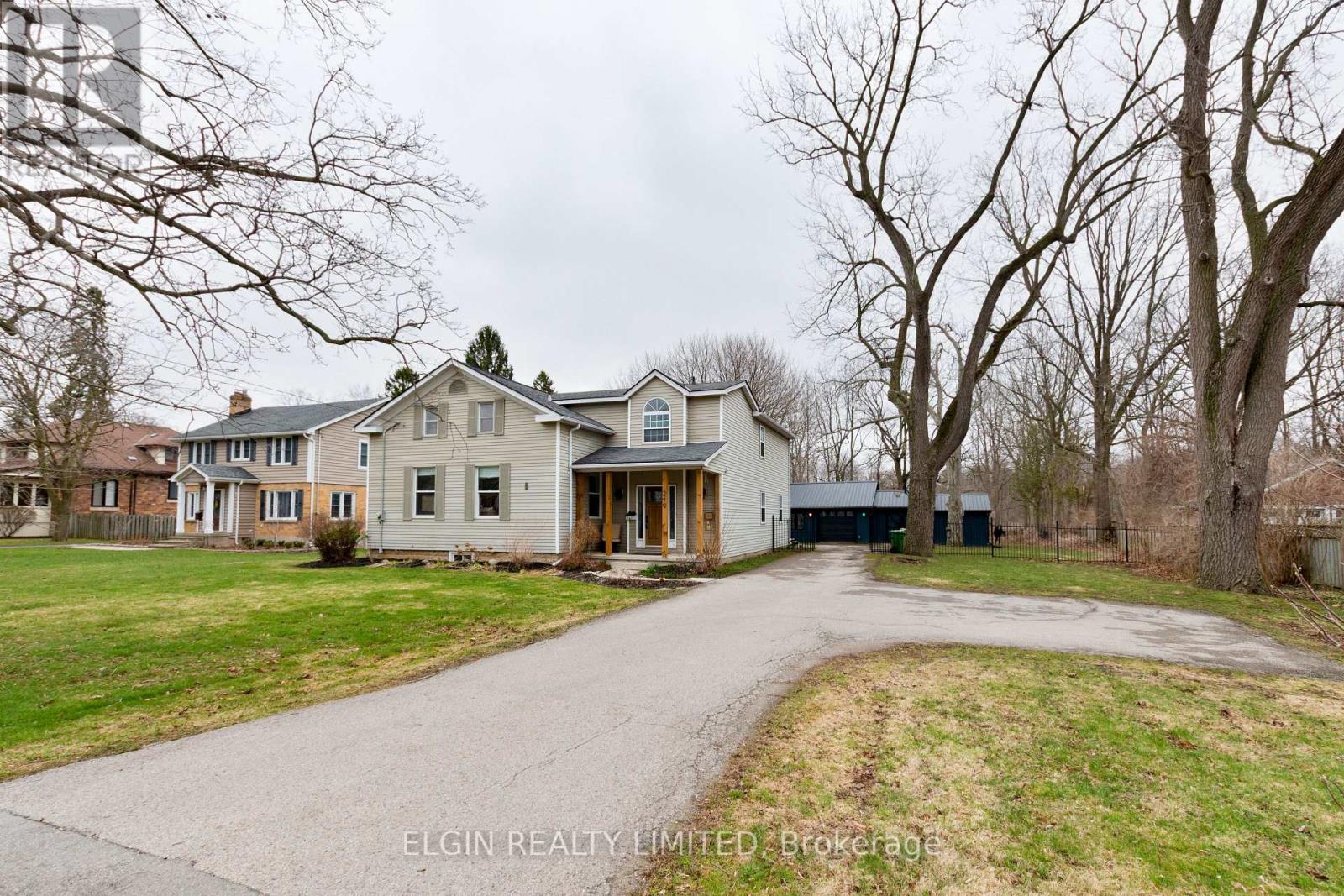 219 SUNSET DRIVE, St. Thomas