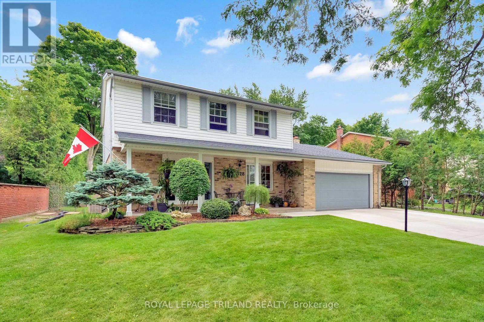 1028 KINGSTON AVENUE, London North (North M)