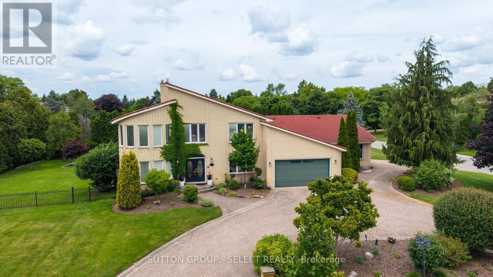 719 FRANKLINWAY CRESCENT, London North (North A)
