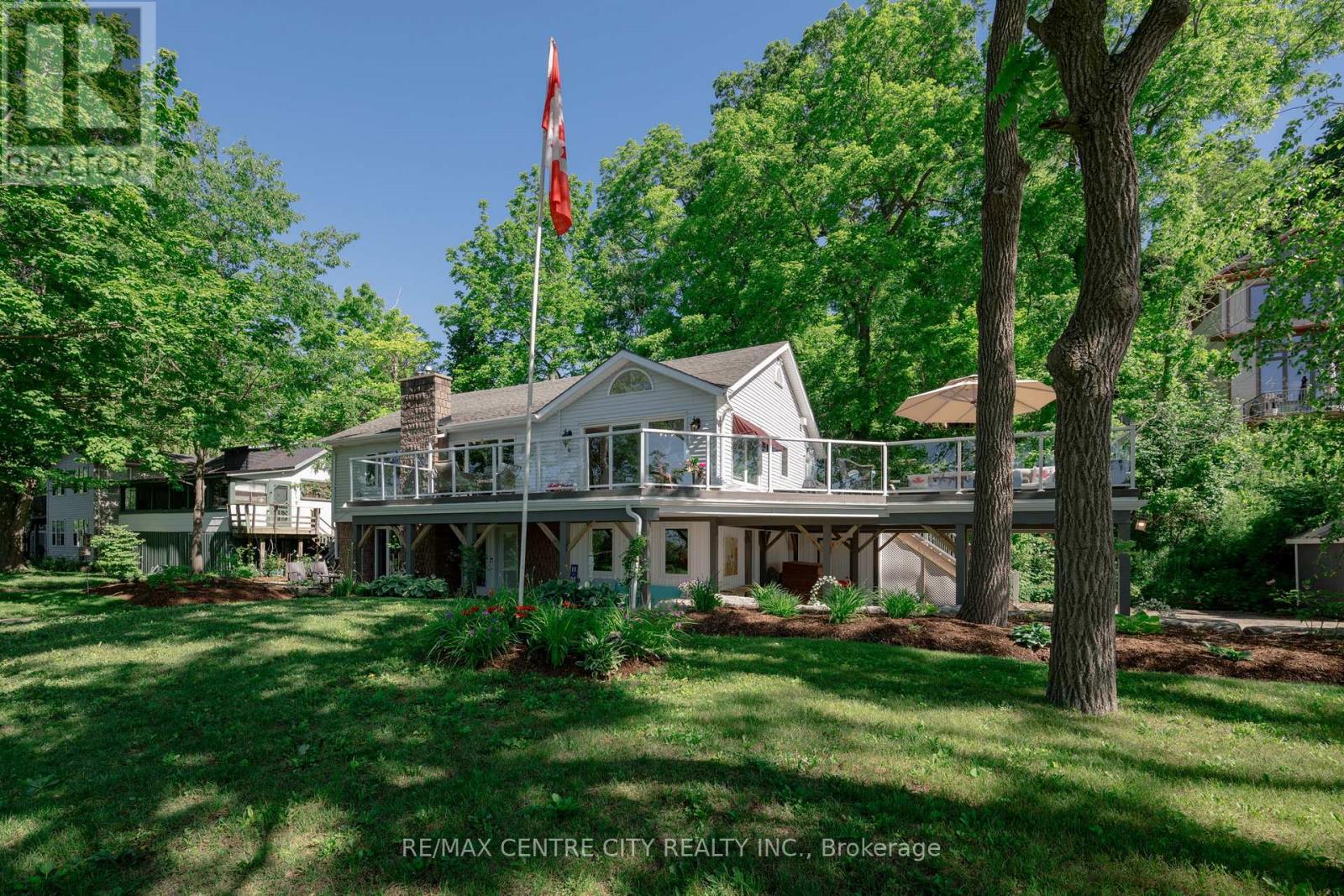 547 EDITH CAVELL BOULEVARD, Central Elgin (Port Stanley)
