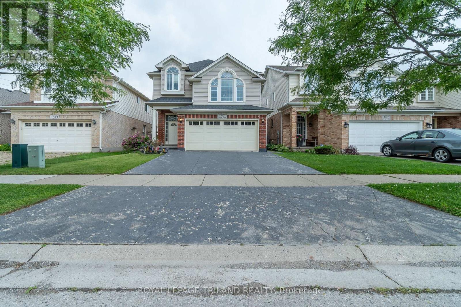 1817 GOUGH AVENUE, London North (North C)