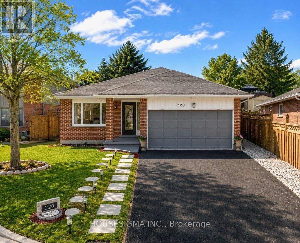 220 KILLARNEY GROVE, London North (North H)