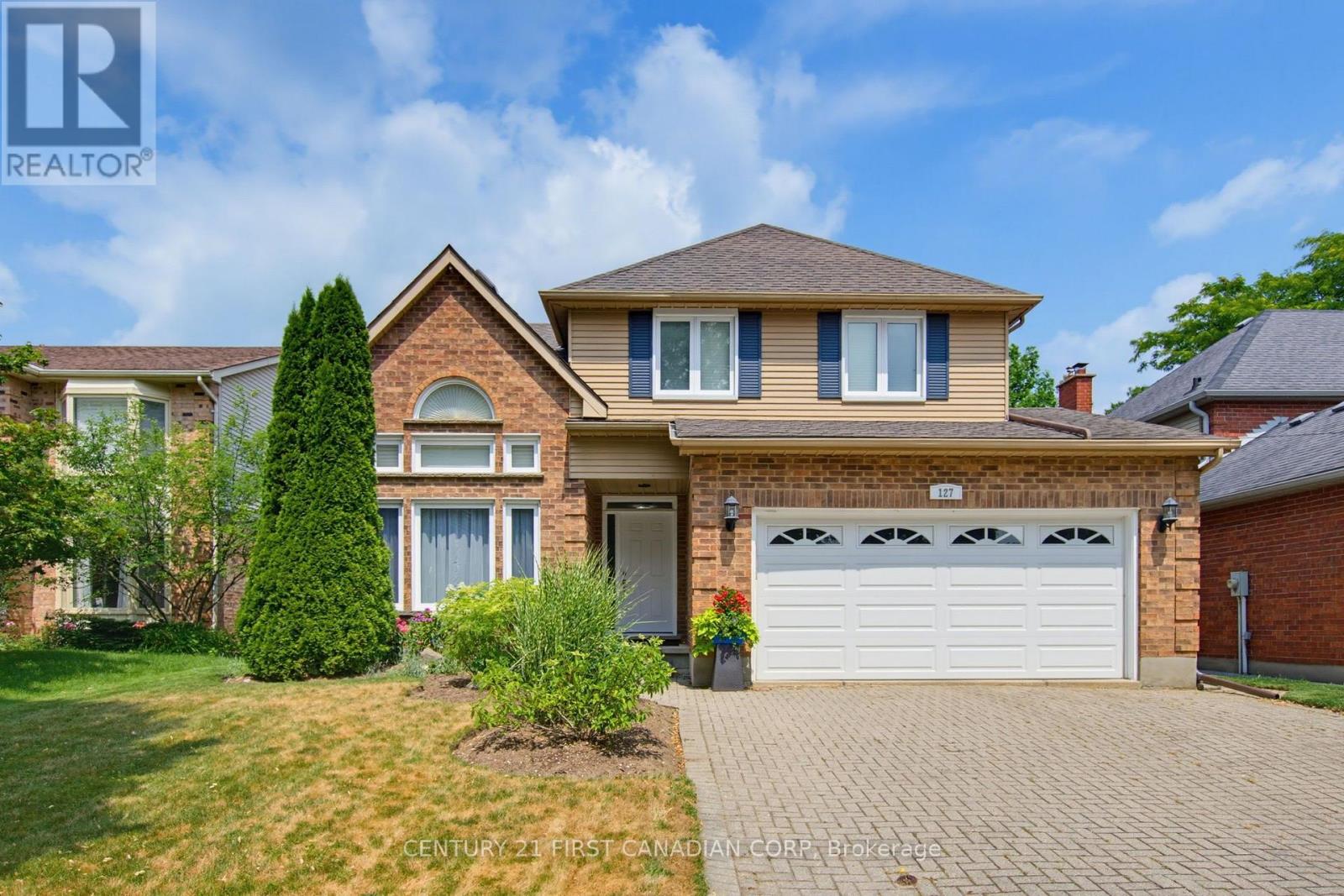 127 CHALFONT CRESCENT, London North (North O)