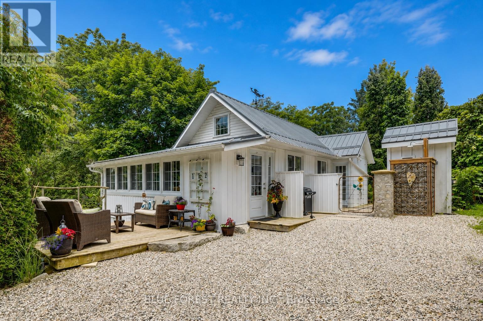 192 MITCHELL STREET, Central Elgin (Port Stanley)