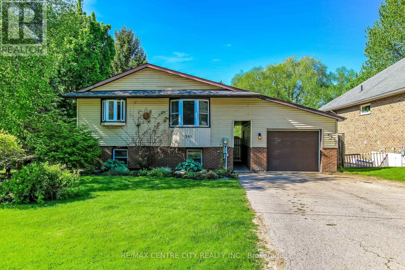 361 GEORGE STREET, Central Elgin (Port Stanley)