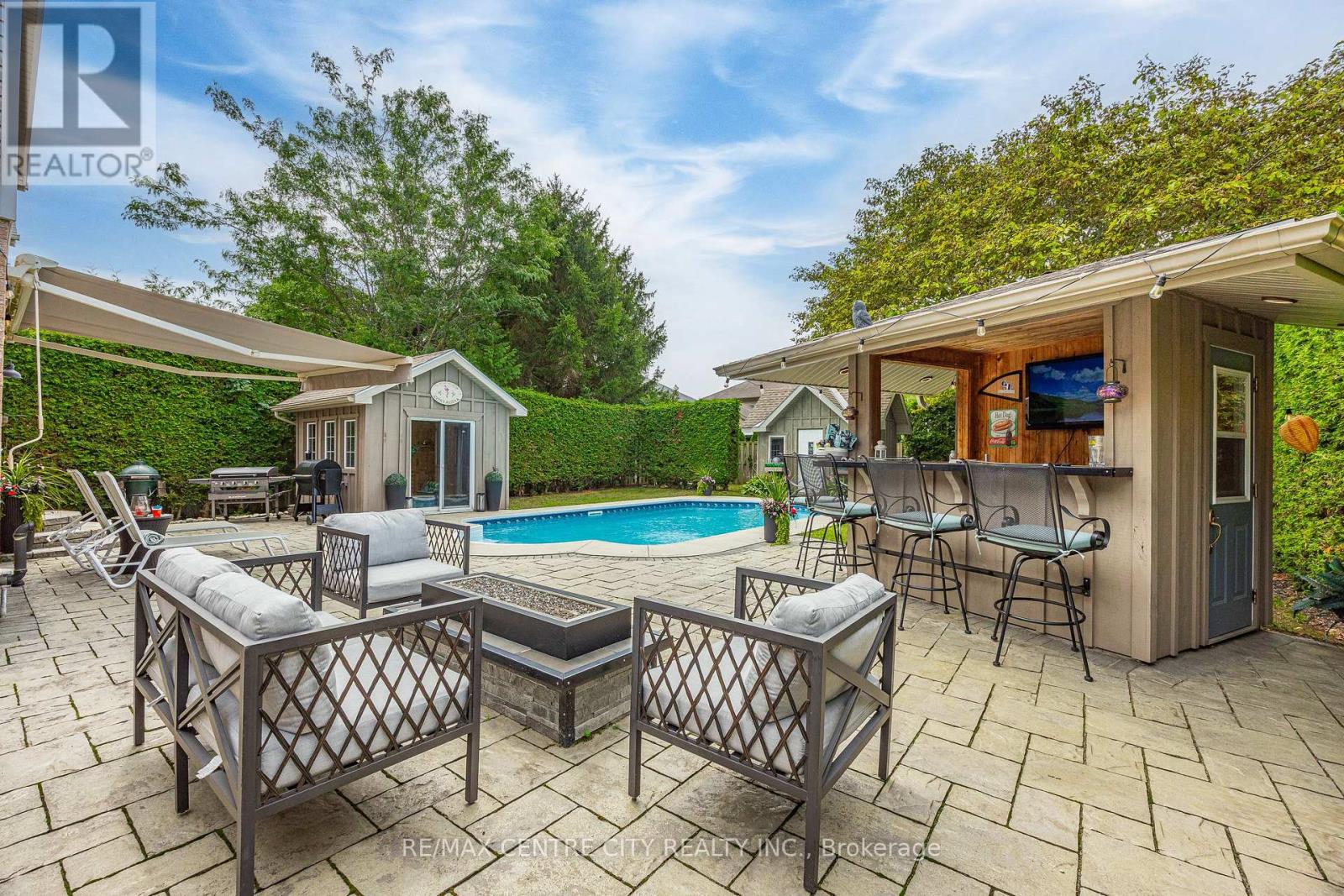 43 MEREDITH DRIVE, Middlesex Centre (Ilderton)