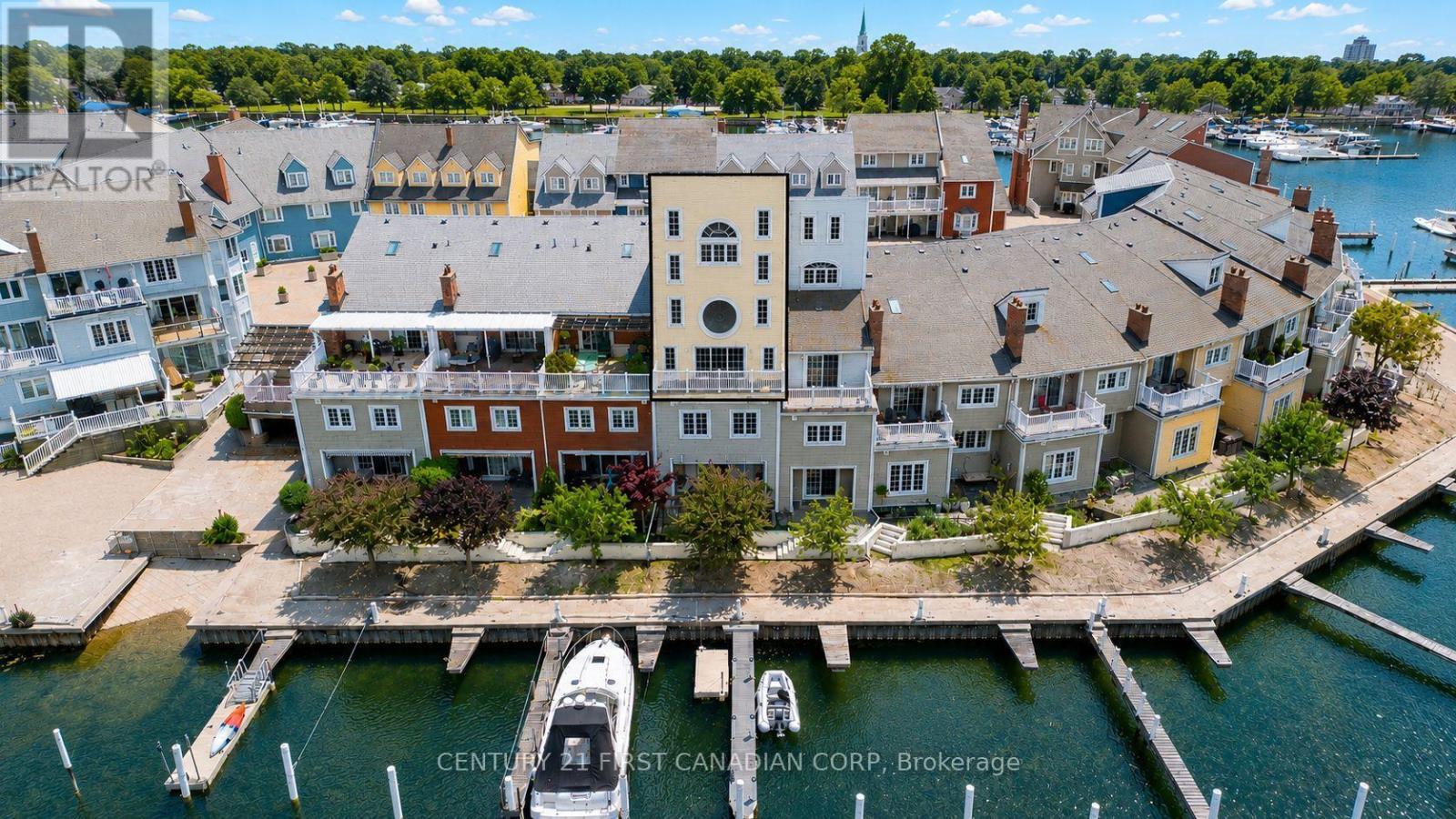 W45 - 1500 VENETIAN BOULEVARD, Point Edward