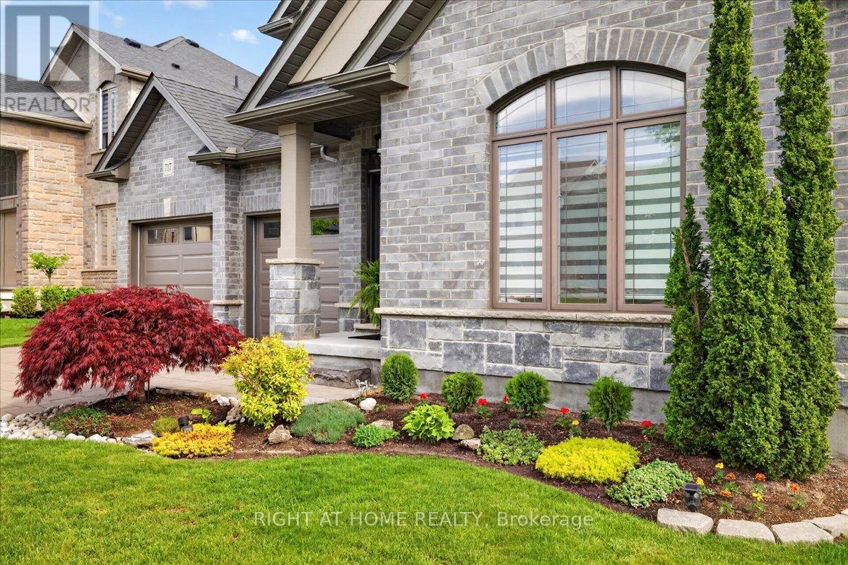 717 JACKPINE WAY, London North (North B)
