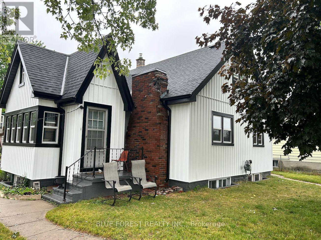 368 CALGARY STREET, London