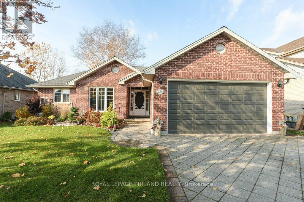 210 SNYDERS AVENUE, Central Elgin (Belmont)