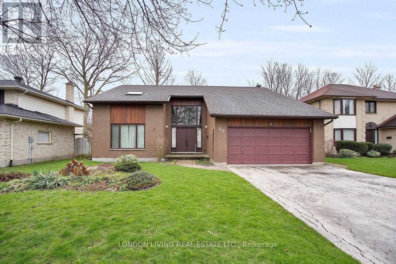 47 DEER VALLEY CRESCENT, London South (South N)