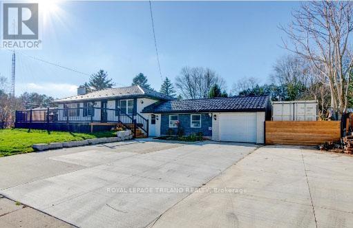 301 REYNOLDS ROAD, London South (South B)