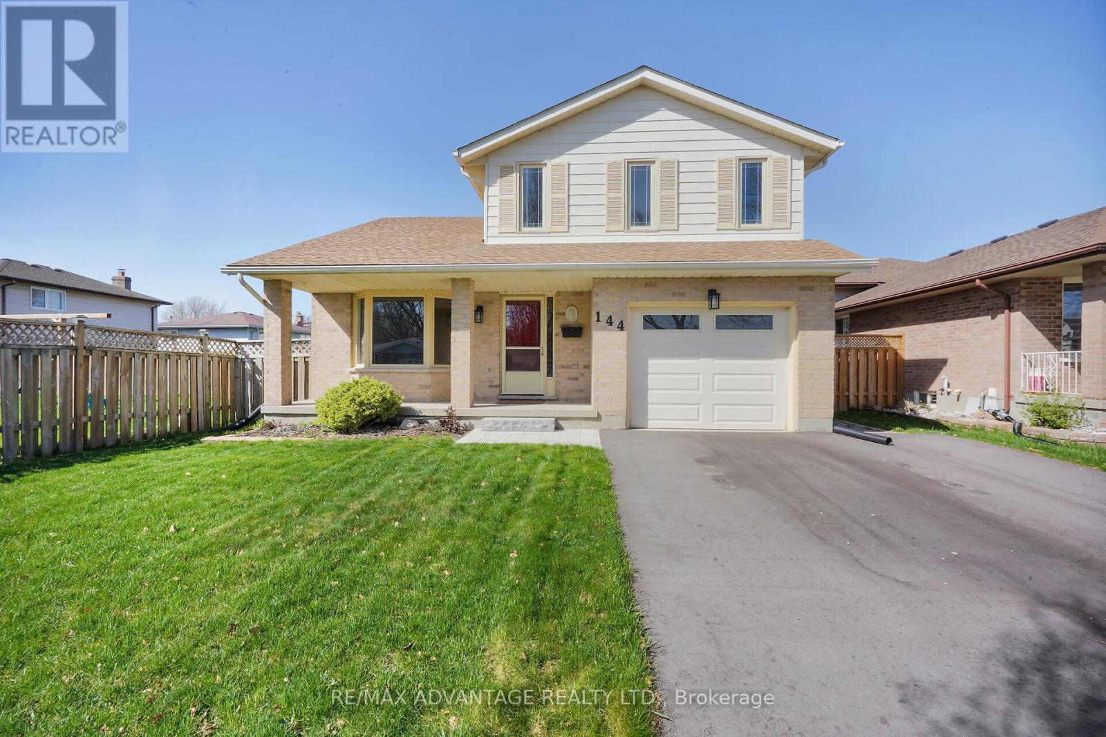 144 FAIRCHILD CRESCENT, London South (South X)