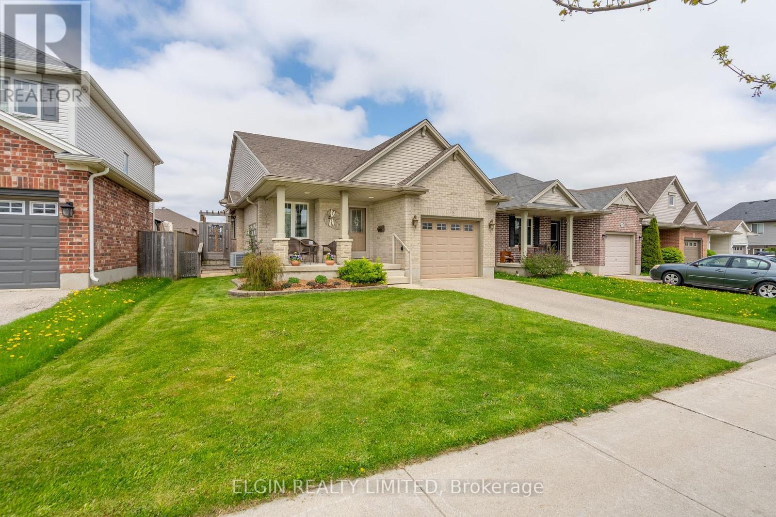 87 PINE VALLEY DRIVE, St. Thomas