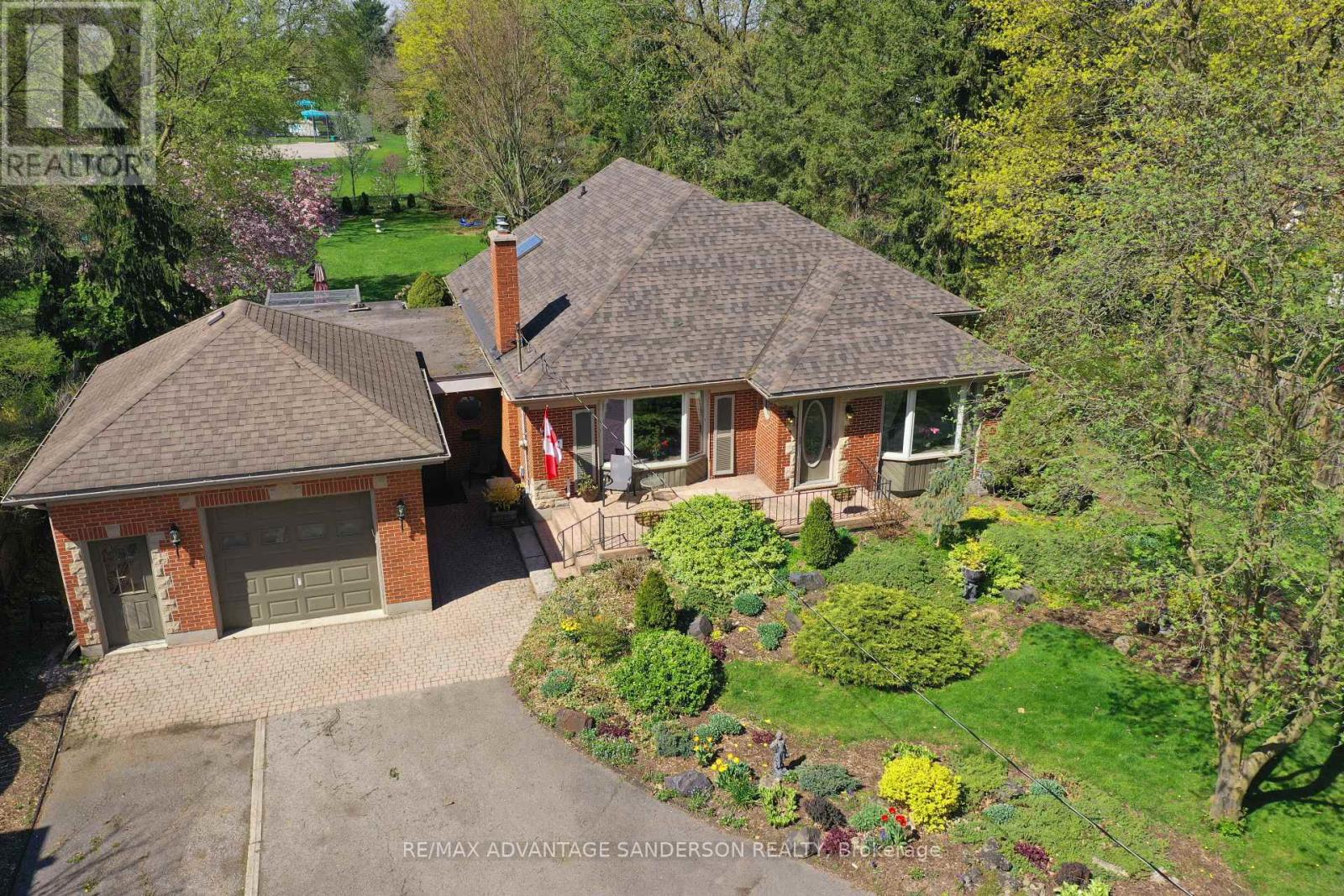1313 BYRON BASELINE ROAD W, London South (South B)