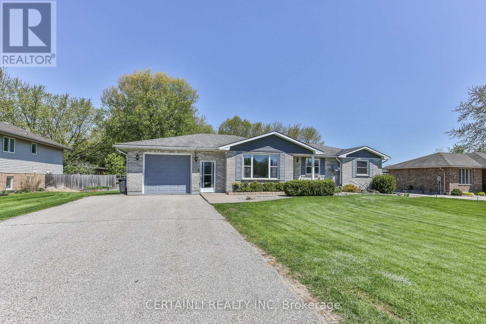 50000 DINGLE STREET, Malahide